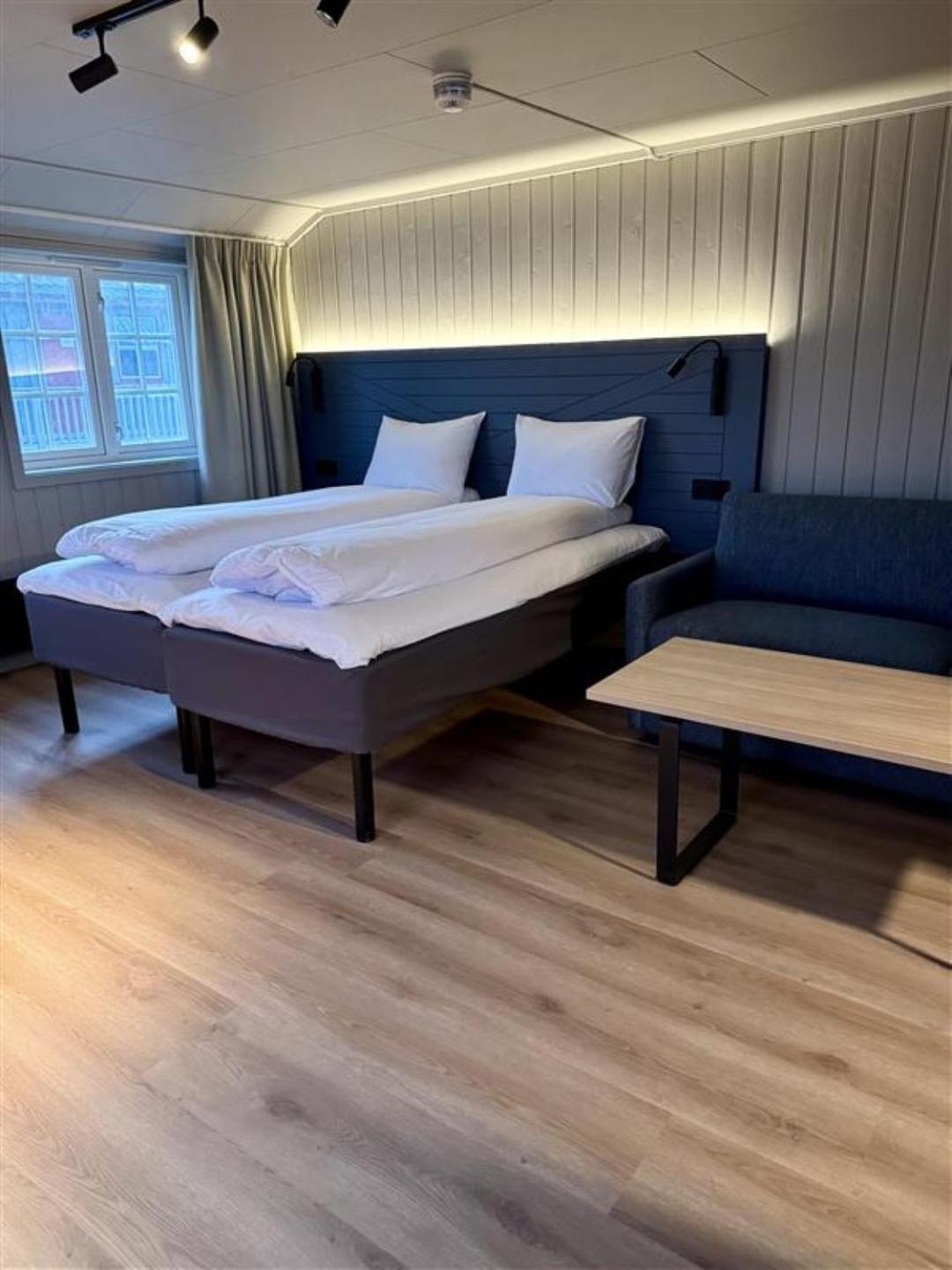 Gronnbuene Rorbu Hotel Andenes Buitenkant foto